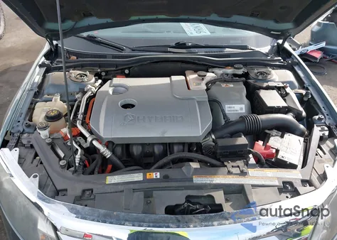 2012 Ford Fusion Hybrid z USA, uszkodzony, nr VIN 3FADP0L33CR206202